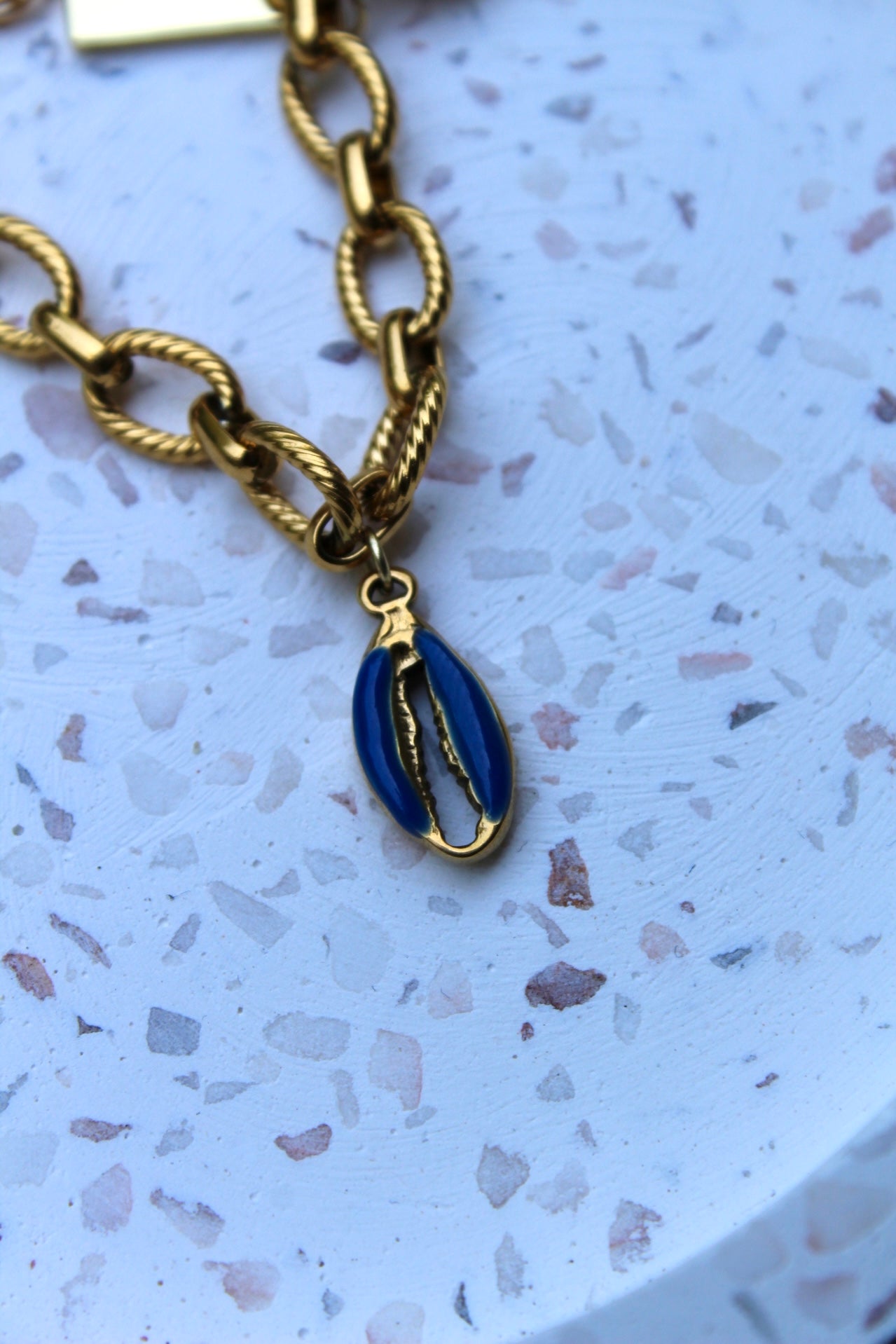 CHARMS OCEAN